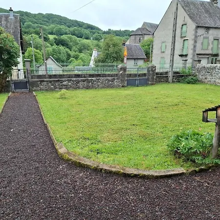 Maison Familiale 15 Places Tatil Evi Égliseneuve-dʼEntraigues