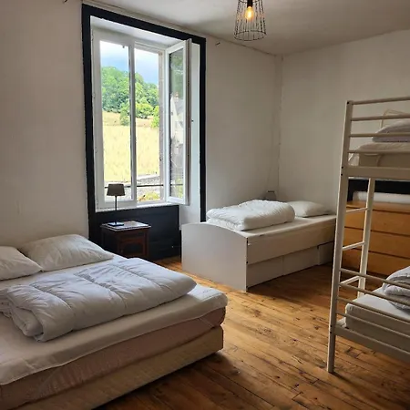 Maison Familiale 15 Places Égliseneuve-dʼEntraigues